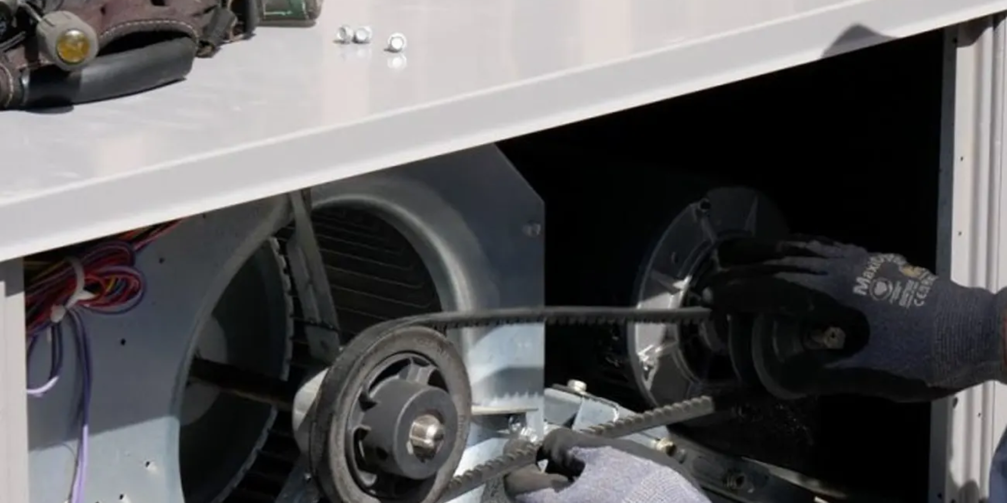 AC Repair & Maintenance at Arif & Emran Technical Services LLC